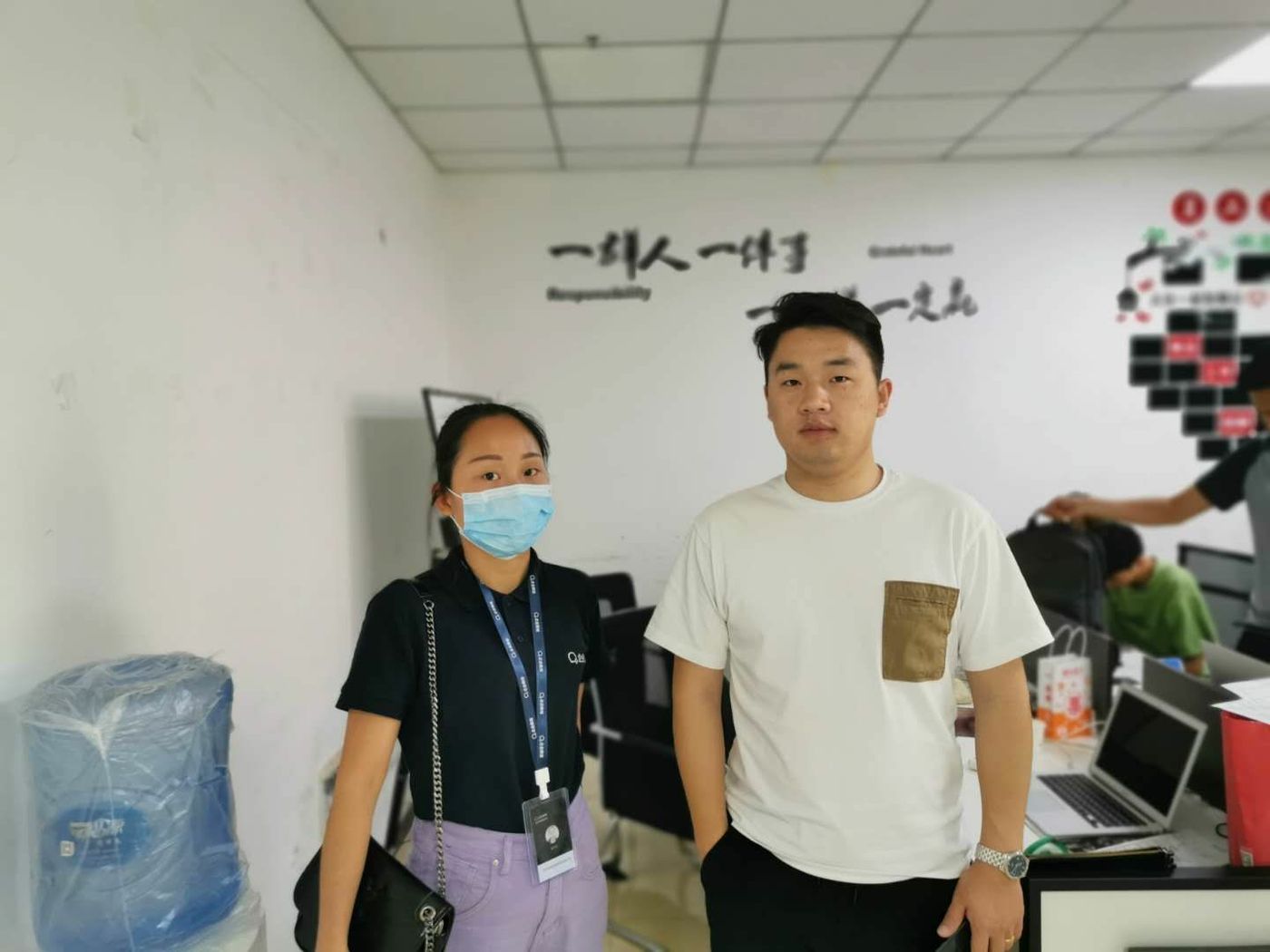 启域网络企微工程师上门服务